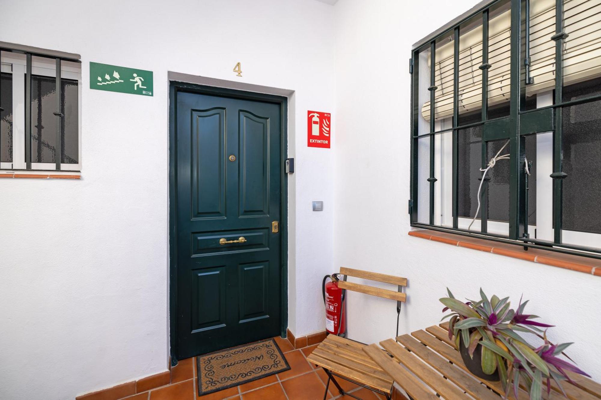 Apartamentos Trianasol Sevilla Dış mekan fotoğraf