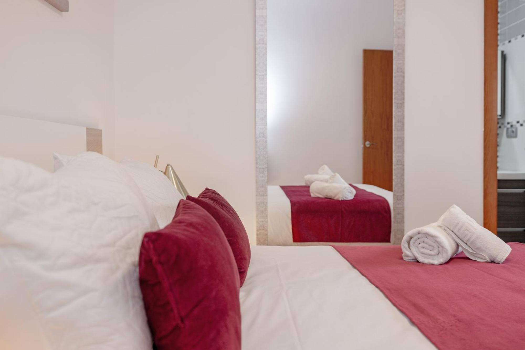 Apartamentos Trianasol Sevilla Dış mekan fotoğraf